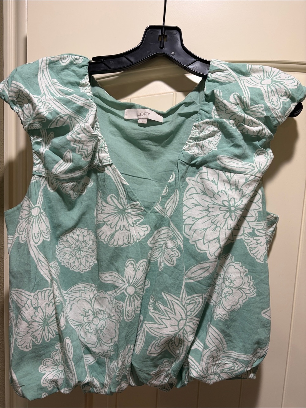 LOFT Mint Green Floral Puff-Sleeve Blouse